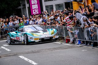 Parade
 | SRO / Dirk Bogaerts Photography