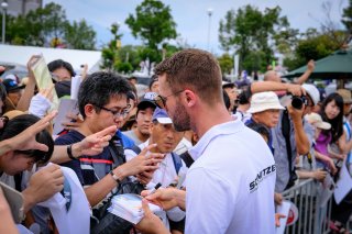 Parade
 | SRO / Dirk Bogaerts Photography