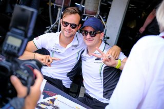Autograph Session, Pitwalk
 | SRO / Dirk Bogaerts Photography