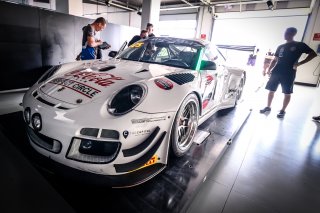 Scrutineering
 | SRO / Dirk Bogaerts Photography