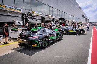 Scrutineering
 | SRO / Dirk Bogaerts Photography
