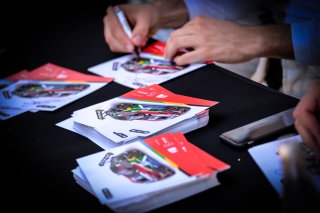 Autograph Session
 | SRO / Dirk Bogaerts Photography