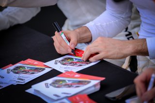 Autograph Session
 | SRO / Dirk Bogaerts Photography