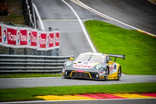 #98 ROWE Racing DEU- Laurens Vanthoor BEL Nick Tandy GBR Earl Bamber NZL IGTC, Free practice
 | SRO / Jules Benichou - 21creation