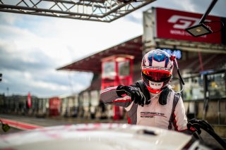 #22 Frikadelli Racing Team DEU- Timo Bernhard DEU Frederic Makowiecki FRA Dennis Olsen NOR IGTC, Pitlane, Pre Qualifying
 | SRO / Jules Benichou - 21creation