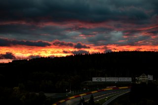 Race, Sunrise
 | SRO / Kevin Pecks