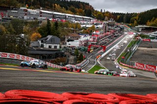 Race, Start
 | SRO / Kevin Pecks