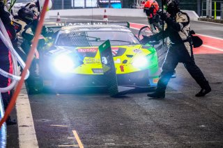 #77 Barwell Motorsport GBR Sandy Mitchell GBR Ricky Collard GBR Rob Collard GBR Leo Machitski RUS IGTC, Pitlane, Race
 | SRO / Dirk Bogaerts Photography