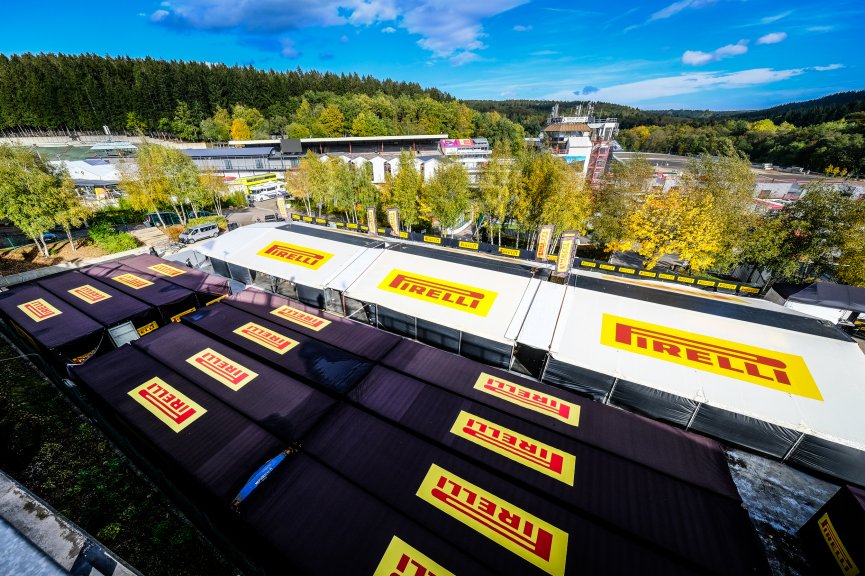 Paddock
