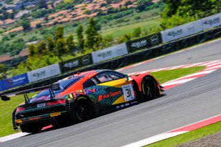 #31 Audi Sport Team WRT BEL Audi R8 LMS GT3 Overall Dries Vanthoor BEL Markus Winkelhock DEU Kelvin van der Linde ZAF, Paid Test Session 1
 | SRO / Dirk Bogaerts Photography