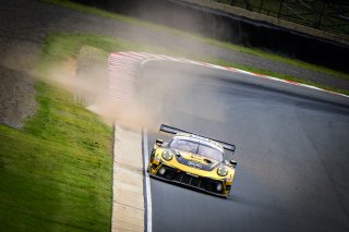 #54 Dinamic Motorsport ITA Porsche 911 GT3 R Overall Laurens Vanthoor BEL Earl Bamber NZL Kevin Estre FRA, Race
 | SRO / Dirk Bogaerts Photography
