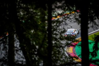 #22 GPX Martini Racing UAE Porsche 911 GT3-R (991.II) - - Matt Campbell AUS Earl Bamber NZL Mathieu Jaminet FRA Pro Cup IGTC, GT3, Super Pole
 | SRO / Jules Benichou - 21creation