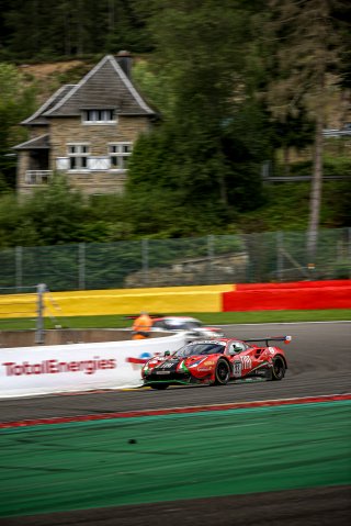 #33 Rinaldi Racing DEU Ferrari 488 GT3 - - Benja Hites CHL Fabrizio Crestani  ITA David Perel ZAF Silver Cup IGTC, Race
 | SRO / Kevin Pecks