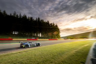 #77 Barwell Motorsport GBR Lamborghini Huracan GT3 Evo Miguel Ramos PRT Leo Machitski RUS Henrique Chaves PRT Sandy Mitchell GBR Pro-Am Cup IGTC, Race
 | SRO / Kevin Pecks