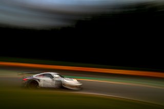 #22 GPX Martini Racing UAE Porsche 911 GT3-R (991.II) - - Matt Campbell AUS Earl Bamber NZL Mathieu Jaminet FRA Pro Cup IGTC, Race
 | SRO / Kevin Pecks