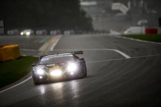 #77 Barwell Motorsport GBR Lamborghini Huracan GT3 Evo Miguel Ramos PRT Leo Machitski RUS Henrique Chaves PRT Sandy Mitchell GBR Pro-Am Cup IGTC, Race
 | SRO / Kevin Pecks