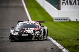 #32 Audi Sport Team WRT BEL Audi R8 LMS GT3 - - Dries Vanthoor BEL Kelvin van der Linde ZAF Charles Weerts BEL Pro Cup IGTC, Race
 | SRO / Kevin Pecks
