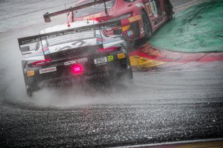 #22 GPX Martini Racing UAE Porsche 911 GT3-R (991.II) - - Matt Campbell AUS Earl Bamber NZL Mathieu Jaminet FRA Pro Cup IGTC, GT3, Race
 | SRO / Jules Benichou - 21creation