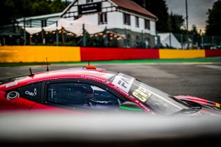#33 Rinaldi Racing DEU Ferrari 488 GT3 - - Benja Hites CHL Fabrizio Crestani  ITA David Perel ZAF Silver Cup IGTC, Race
 | SRO / Jules Benichou - 21creation