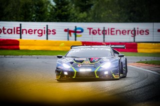 #77 Barwell Motorsport GBR Lamborghini Huracan GT3 Evo Miguel Ramos PRT Leo Machitski RUS Henrique Chaves PRT Sandy Mitchell GBR Pro-Am Cup IGTC, GT3, Race
 | SRO / Jules Benichou - 21creation