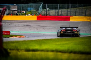 #77 Barwell Motorsport GBR Lamborghini Huracan GT3 Evo Miguel Ramos PRT Leo Machitski RUS Henrique Chaves PRT Sandy Mitchell GBR Pro-Am Cup IGTC, GT3, Race
 | SRO / Jules Benichou - 21creation