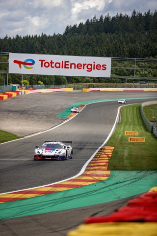#93 SKY - Tempesta Racing GBR Ferrari 488 GT3 Matteo Cressoni ITA Chris Froggatt GBR Jonathan Hui HKG Eddie Cheever ITA Pro-Am Cup IGTC, Free Practice
 | SRO / Kevin Pecks