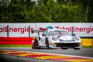 #22 GPX Martini Racing UAE Porsche 911 GT3-R (991.II) - - Matt Campbell AUS Earl Bamber NZL Mathieu Jaminet FRA Pro Cup IGTC, Free Practice, GT3
 | Jules_Benichou