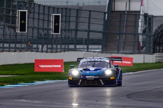 #20 Porsche GT3-R (991.ii) of Fred Poordad, Jan Heylen, and Max Root, Wright Motorsports, Intercontinental GT Challenge, GT3 Silver Cup SRO, Indianapolis Motor Speedway, Indianapolis, IN, USA, October 2021
 | Sarah Weeks/SRO             
