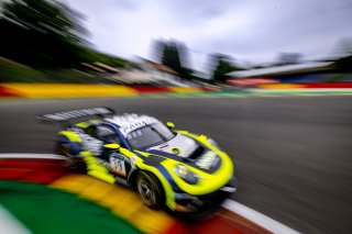 #39 Singha Racing Team TP 12 Porsche 911 GT3-R (991.II) - Piti BHIROMBHAKDI THA Christophe HAMON FRA Tanart SATHIENTHIRAKUL THA Earl BAMBER NZL Pro-Am Cup, Pre-Qualifying
 | SRO Motorsports Group