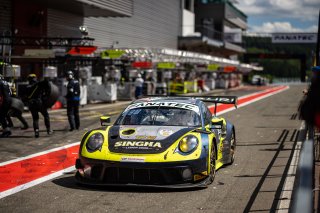 #39 Singha Racing Team TP 12 Porsche 911 GT3-R (991.II) - Piti BHIROMBHAKDI THA Christophe HAMON FRA Tanart SATHIENTHIRAKUL THA Earl BAMBER NZL Pro-Am Cup, Race
 | SRO Motorsports Group