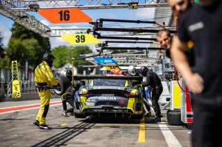 #39 Singha Racing Team TP 12 Porsche 911 GT3-R (991.II) - Piti BHIROMBHAKDI THA Christophe HAMON FRA Tanart SATHIENTHIRAKUL THA Earl BAMBER NZL Pro-Am Cup, Race
 | SRO Motorsports Group