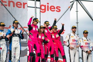 #83 Iron Dames Ferrari 488 GT3 - Rahel FREY CHE Sarah BOVY BEL Michelle GATTING DNK Doriane PIN FRA Gold Cup, Race | SRO Motorsports Group