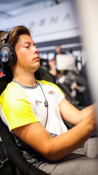 Fanatec Esports GT Pro Series                                                                                      | SRO Motorsports Group