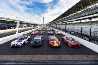 Full Field photo, Indy 8 Hours, Intercontinental GT Challenge, Indianapolis Motor Speedway, Indianapolis, Indiana, Oct 2022.
 | Brian Cleary/SRO