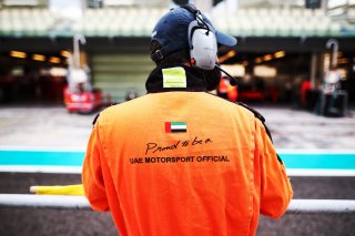 A marshal in the pit lane
 | JEP/SRO