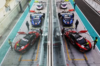 Ben Barnicoat / Ollie Millroy / Brendan Iribe - Inception Racing, McLaren 720S GT3
 | JEP/SRO