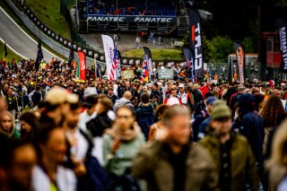 Grid Walk, Race
 | © SRO - TWENTY-ONE CREATION | Jules Benichou