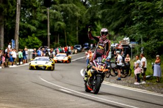 Parade
 | © SRO / Kevin Pecks 1VIER