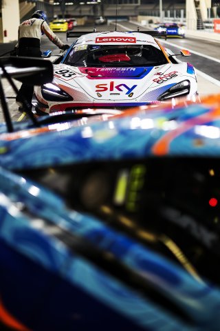 #93 Sky Tempesta Racing McLaren 720S GT3 EVO of Kevin Tse,  Eddie Cheever,  Jonathan Hui and Chris Froggatt 
 | SRO / JEP