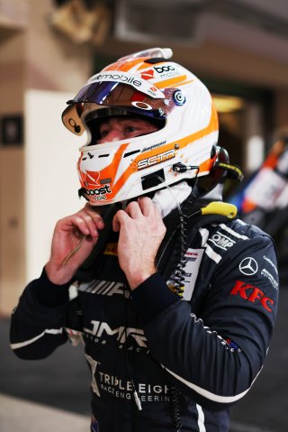 #4 Grove Racing Porsche 911 GT3-R (992) of Richie Stanaway
 | SRO / JEP