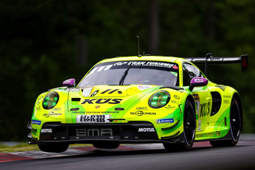 52. ADAC RAVENOL 24h Nürburgring 2024 - Foto: Gruppe C Photography; #911 Porsche 911 GT3 R (992), Manthey EMA: Laurens Vanthoor, Thomas Preining, Kevin Estre, Ayhancan Güven
