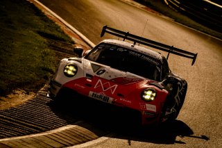 52. ADAC RAVENOL 24h Nürburgring 2024 - Foto: Gruppe C Photography; #24 Porsche 911 GT3 R (992), Lionspeed GP: Antares Au, Patric Niederhauser, Patrick Kolb, Indy Dontje
 | Gruppe C Photography