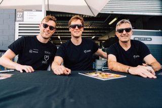 12h Bathurst 2025 -  Meguiar’s Bathurst 12 Hour - Intercontinental GT Challenge Round 1 - Foto: Gruppe C Photography; #27 Mercedes-AMG GT3, Heart of Racing by SPS: Ross Gunn, Ian James, Zacharie Robichon
 | Gruppe C Photography