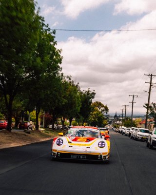 12h Bathurst 2025 -  Meguiar’s Bathurst 12 Hour - Intercontinental GT Challenge Round 1 - Foto: Gruppe C Photography; #91 Porsche 911 GT3 R (992), The Bend: Y. Shahin, S. Shahin, L. Heinrich, M. Schuring
 | Gruppe C Photography