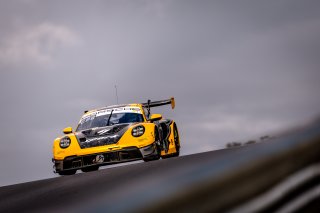 12h Bathurst 2025 -  Meguiar’s Bathurst 12 Hour - Intercontinental GT Challenge Round 1 - Foto: Gruppe C Photography; #911 Porsche 911 GT3 R (992), Absolute Racing: Matt Campbell, Ayhancan Güven, Alessio Picariello
 | Gruppe C Photography