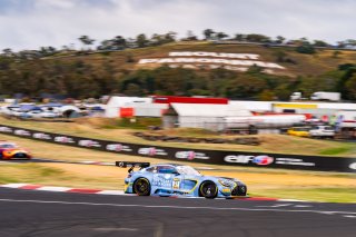 12h Bathurst 2025 -  Meguiar’s Bathurst 12 Hour - Intercontinental GT Challenge Round 1 - Foto: Gruppe C Photography; #27 Mercedes-AMG GT3, Heart of Racing by SPS: Ross Gunn, Ian James, Zacharie Robichon
 | Gruppe C Photography