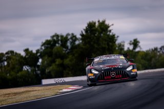 12h Bathurst 2025 -  Meguiar’s Bathurst 12 Hour - Intercontinental GT Challenge Round 1 - Foto: Gruppe C Photography; #04 Mercedes-AMG GT3, Grove Racing: Stephen Grove, Brenton Grove, Fabian Schiller
 | Gruppe C Photography