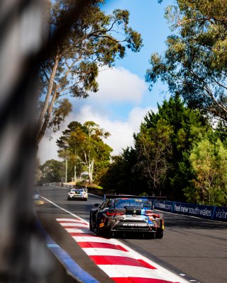 12h Bathurst 2025 -  Meguiar’s Bathurst 12 Hour - Intercontinental GT Challenge Round 1 - Foto: Gruppe C Photography; #32 BMW M4 GT3, Team WRT: Augusto Farfus, Sheldon van der Linde, Kelvin van der Linde
 | Gruppe C Photography