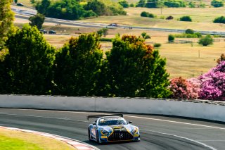 12h Bathurst 2025 -  Meguiar’s Bathurst 12 Hour - Intercontinental GT Challenge Round 1 - Foto: Gruppe C Photography; #27 Mercedes-AMG GT3, Heart of Racing by SPS: Ross Gunn, Ian James, Zacharie Robichon
 | Gruppe C Photography