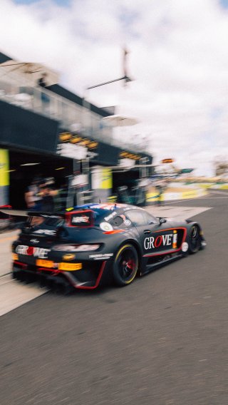12h Bathurst 2025 -  Meguiar’s Bathurst 12 Hour - Intercontinental GT Challenge Round 1 - Foto: Gruppe C Photography; #04 Mercedes-AMG GT3, Grove Racing: Stephen Grove, Brenton Grove, Fabian Schiller
 | Gruppe C Photography